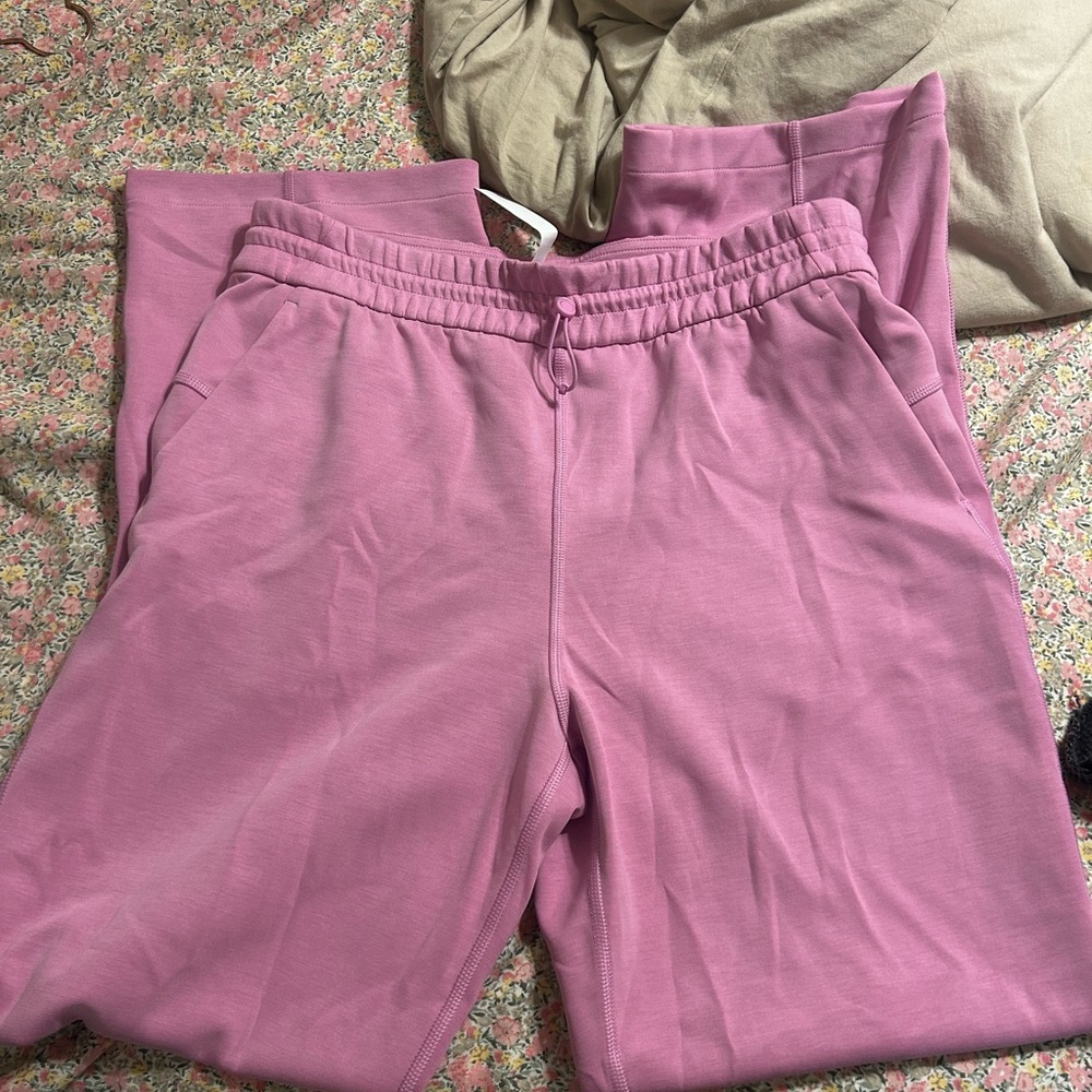 lululemon athletica softstream sweatpants